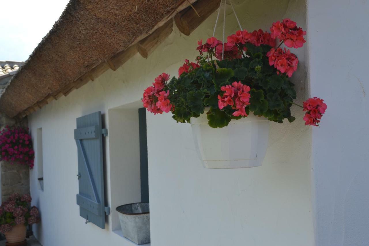 Les Pensions Du Joslin Bouin  Exterior foto